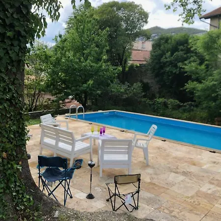 Maison Dans Les Cévennes Hébergement de vacances Saint-Hippolyte-du-Fort